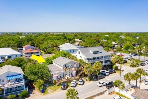 Salty Shack Unit C - Salty Shack - Dog Friendly Home - Across From The Beach - Central Location! Folly Beach Buitenkant foto